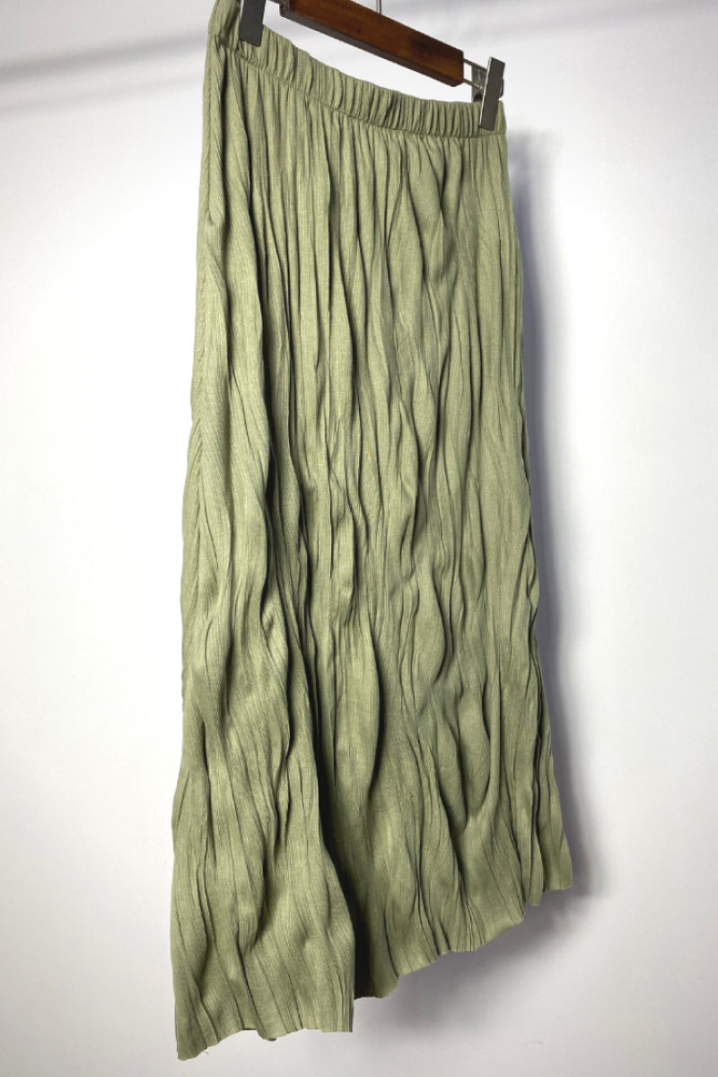 Pleated Below-the-Knees Length Skirt